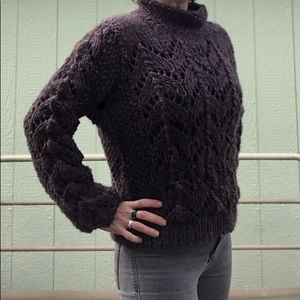 Chunky bell sleeve sweater-hand knit
